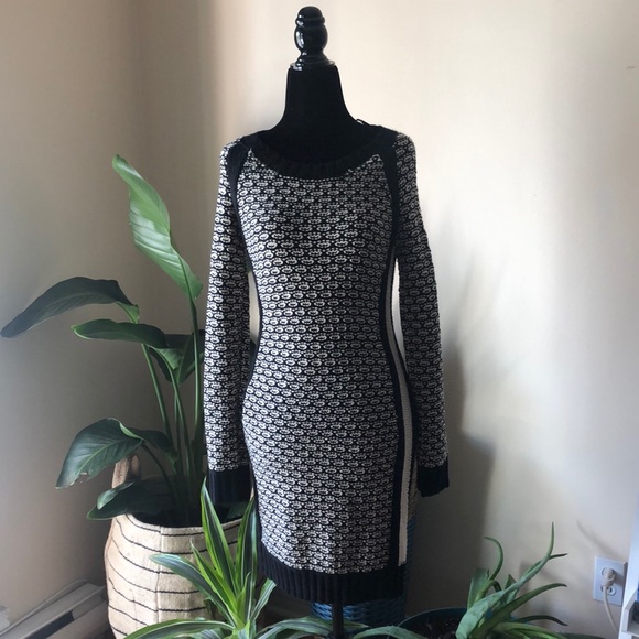 Pink Rose Dresses & Skirts - PINK ROSE knit dress size small